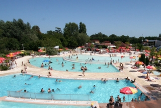 Aquapark Saint-Laurent-des-Vignes